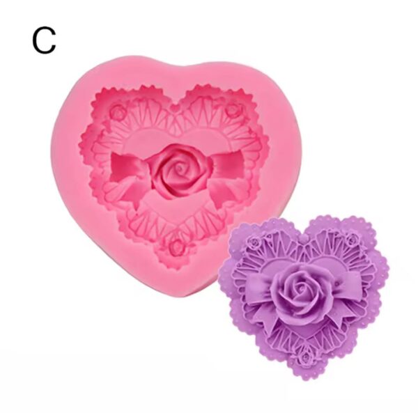 Molde corazon con moño 7cm