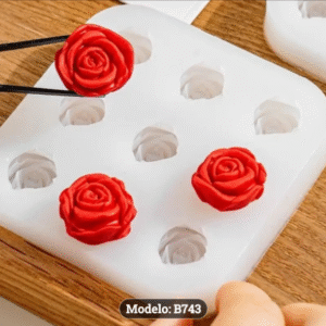 Molde 9 rosas flores 2,3cm