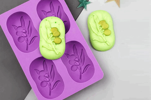Molde jabon oval con flor x 4 - Imagen 2