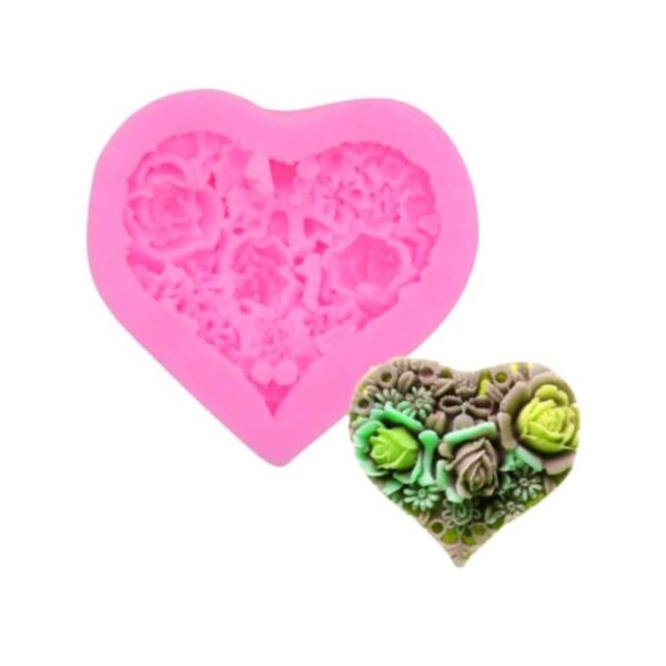 Molde corazon con flores