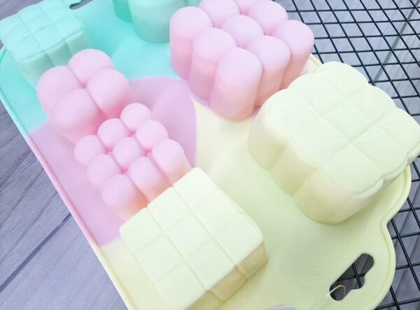 Molde  7 cubos burbujas