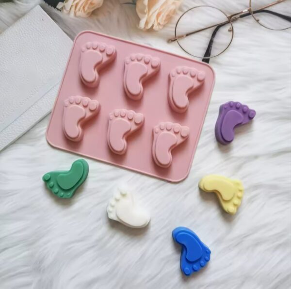Molde 6 piecitos 4,5cm bebe